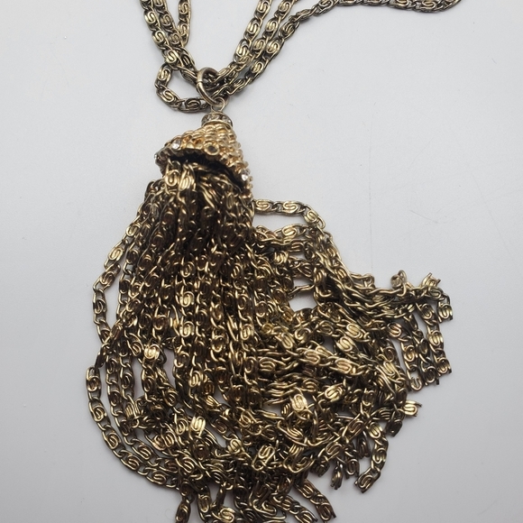 Loft tassel bushel‎ gold tone necklace N1426 - Picture 2 of 5